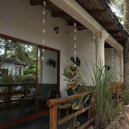 Little Pompeji Boutique Hotel - Adults Only Джамбиани Екстериор снимка