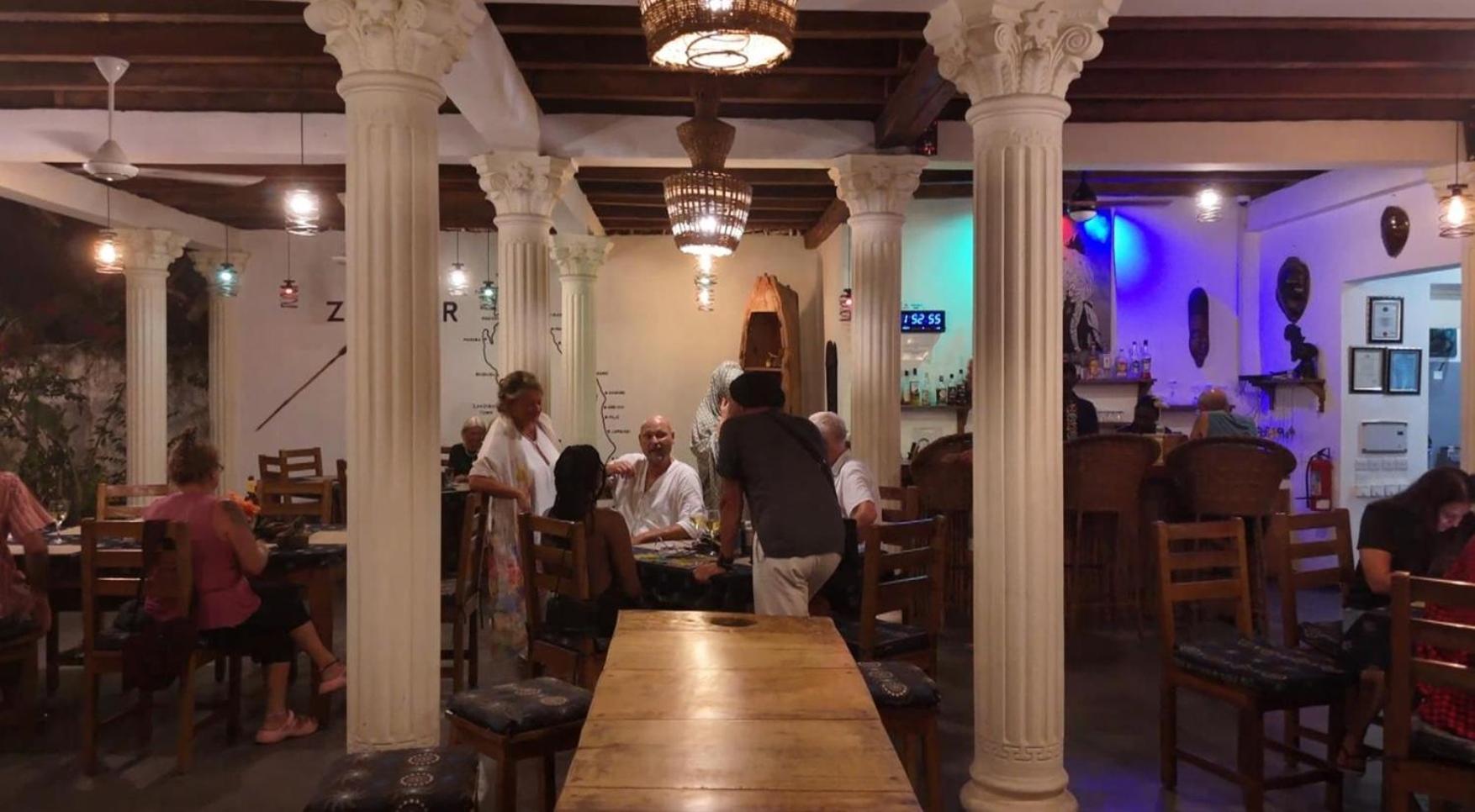 Little Pompeji Boutique Hotel - Adults Only Джамбиани Екстериор снимка